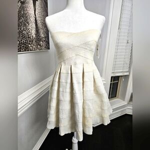 NWT nordstrom dee elle strapless ivory dress medium